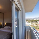 Apartment 28