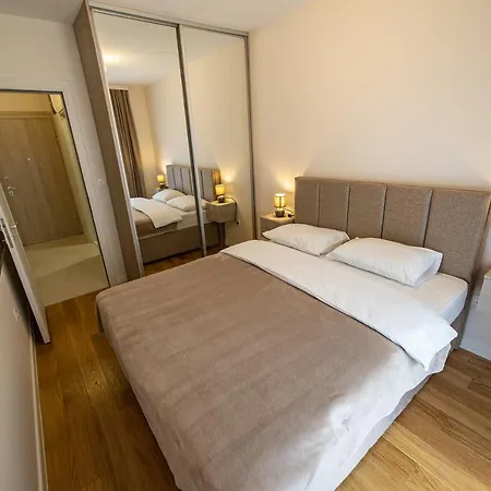 28 Apartment