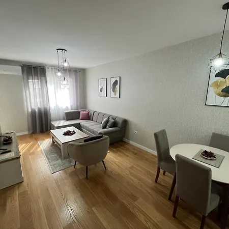28 Podgorica
