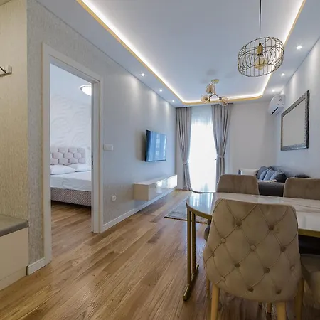 28 Podgorica
