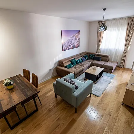 28 Apartment